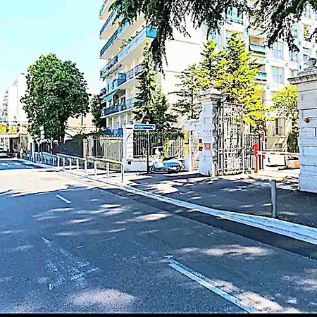 Nissalabella 公寓 *
